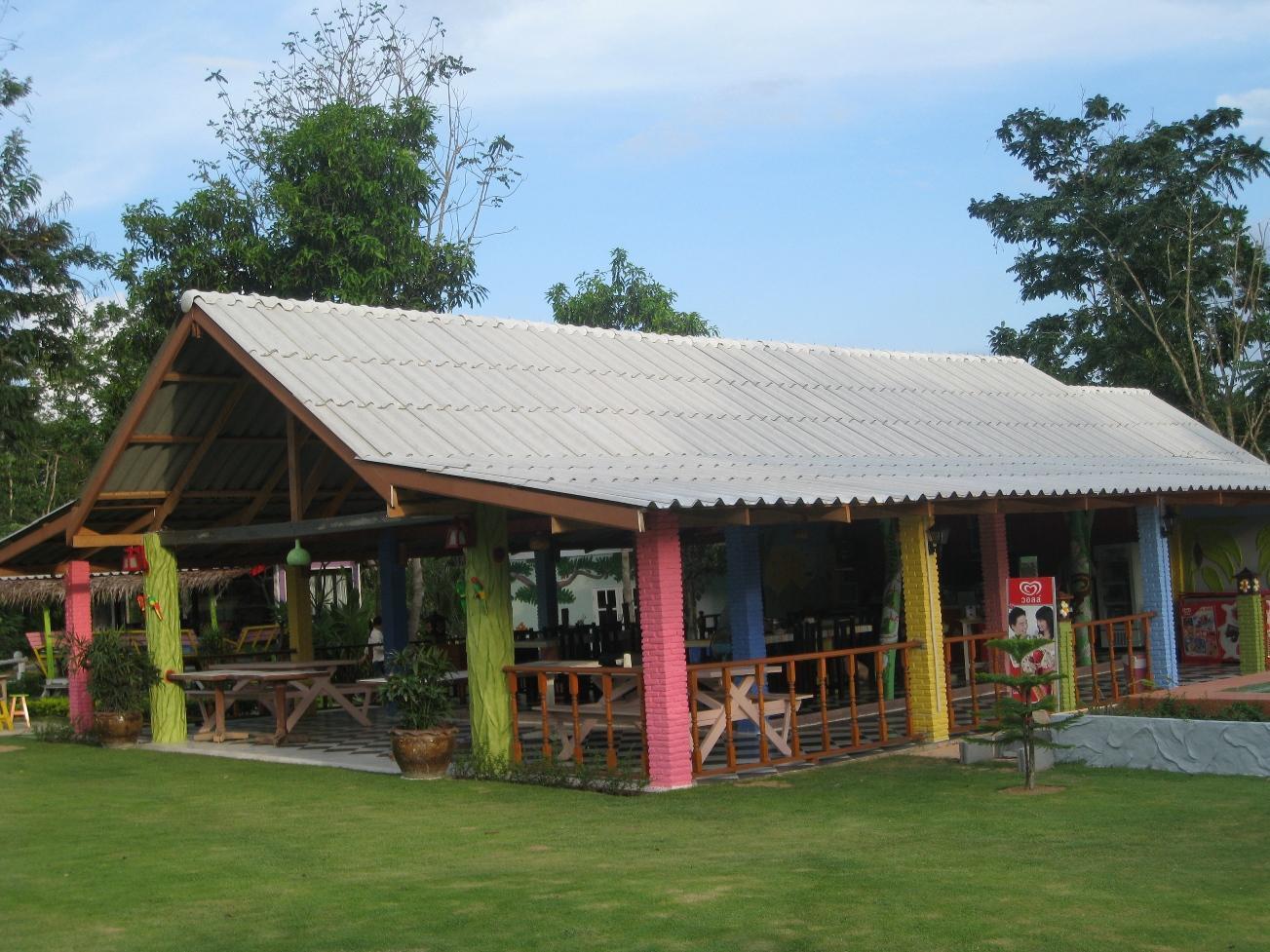 Baanraisooksangchan Kaeng Kachan Buitenkant foto